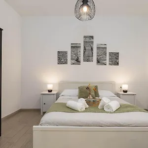 *suite Boutique Santa Croce* Florence